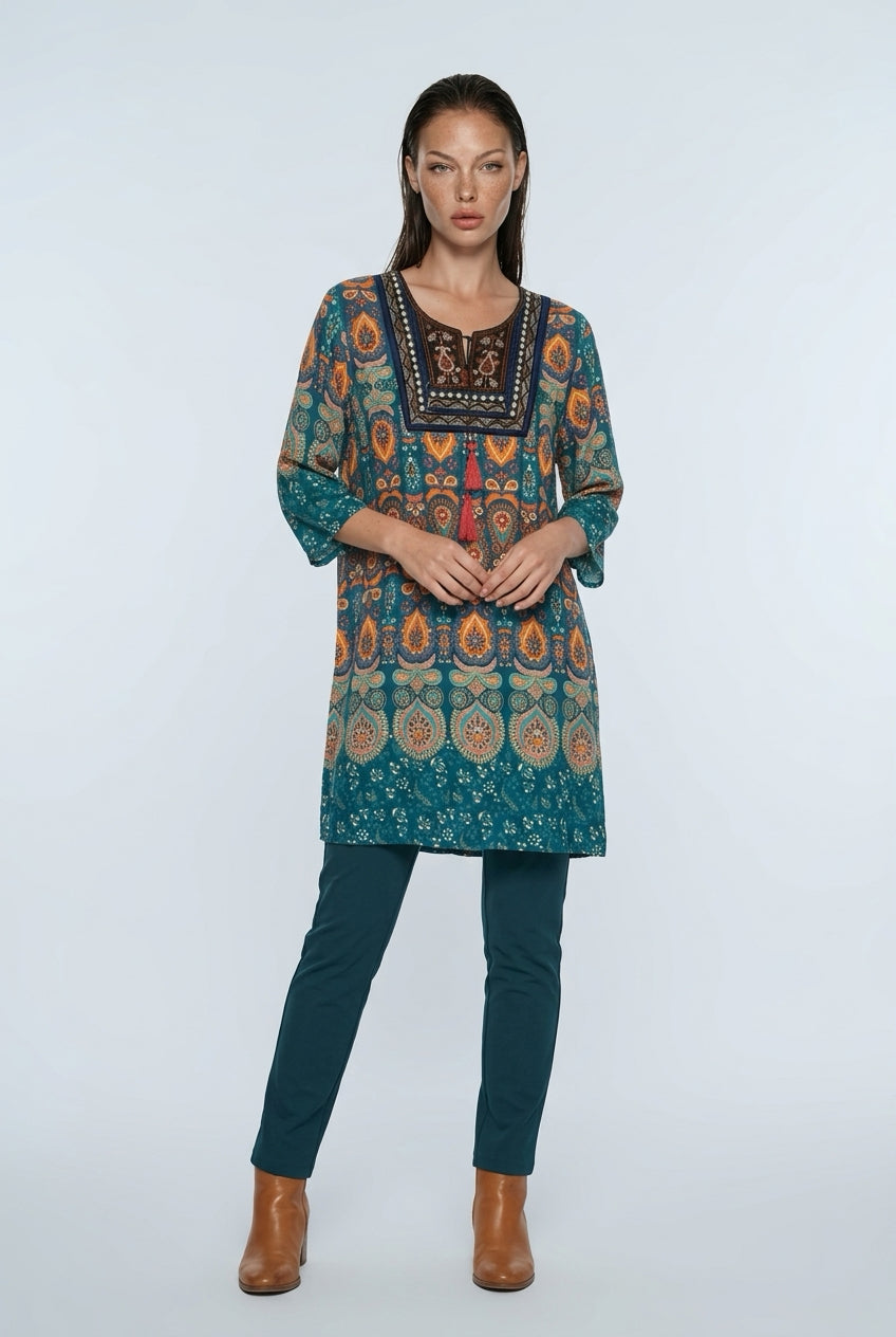 Vestido indiano estampa