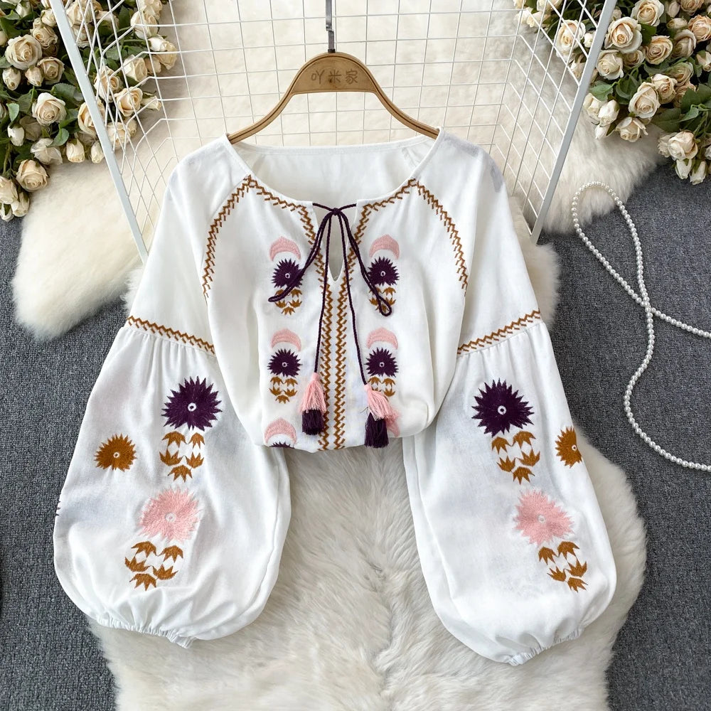 Bata estilo Boho bordada