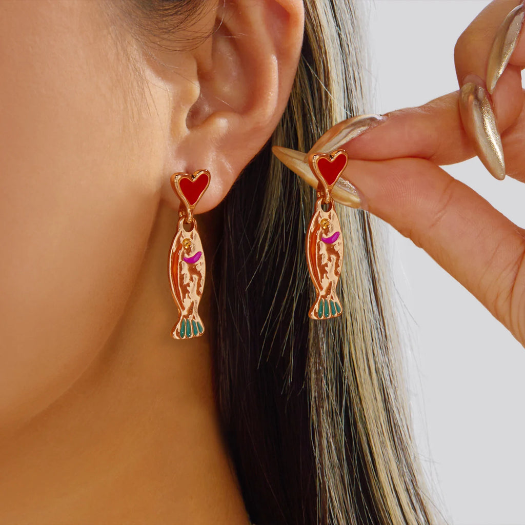 Brincos Pequenos Simples em Forma de Coração para Mulheres, Criativos, em Cor Dourada, com Esmalte, Estilo Bohemia, Joias de Verão para Férias na Praia