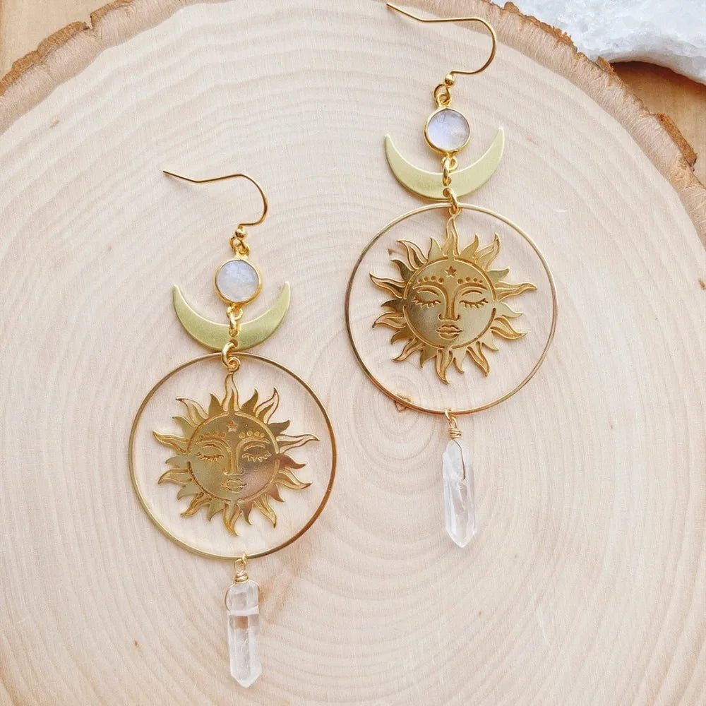 Bohemia retro cor de ouro irregular martelo textura metal sol rosto humano estrela balançar brincos para mulheres personalidade jóias presentes