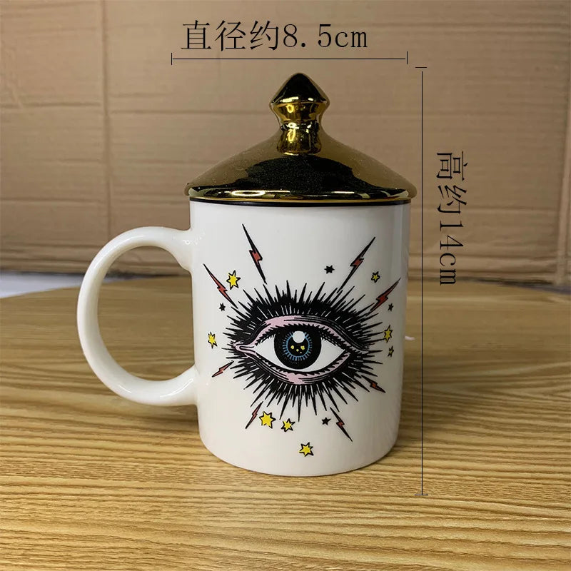 Copo de café cerâmico do olho abstrato com tampa, talheres, aromaterapia, vela, garrafa dos doces, criativo, decoração home