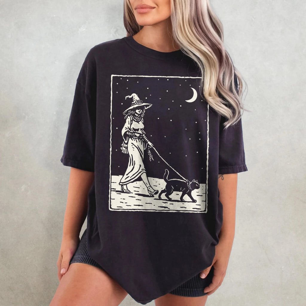 Camiseta Feminina Estampada Bruxa Divertida Primavera/Verão 2026 Nova Tendência da Moda Top Manga Curta Confortável