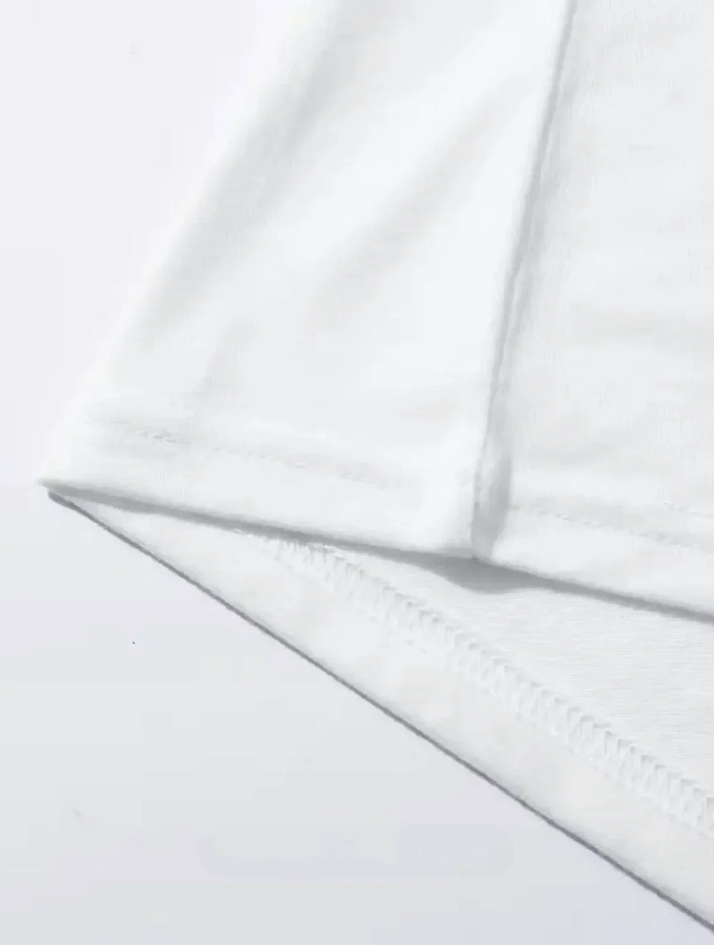 Camiseta retro dos desenhos animados bruxa vassoura fase da lua padrão impresso rua versátil roupas femininas em torno do pescoço estilo topo camiseta