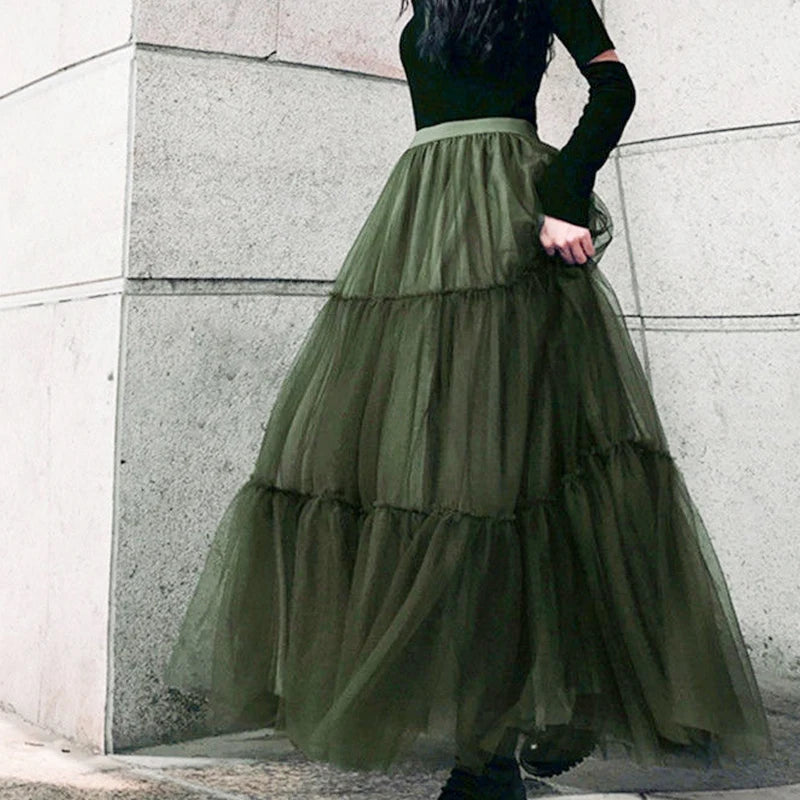 🌿 Saia de Tule Verde Oliva