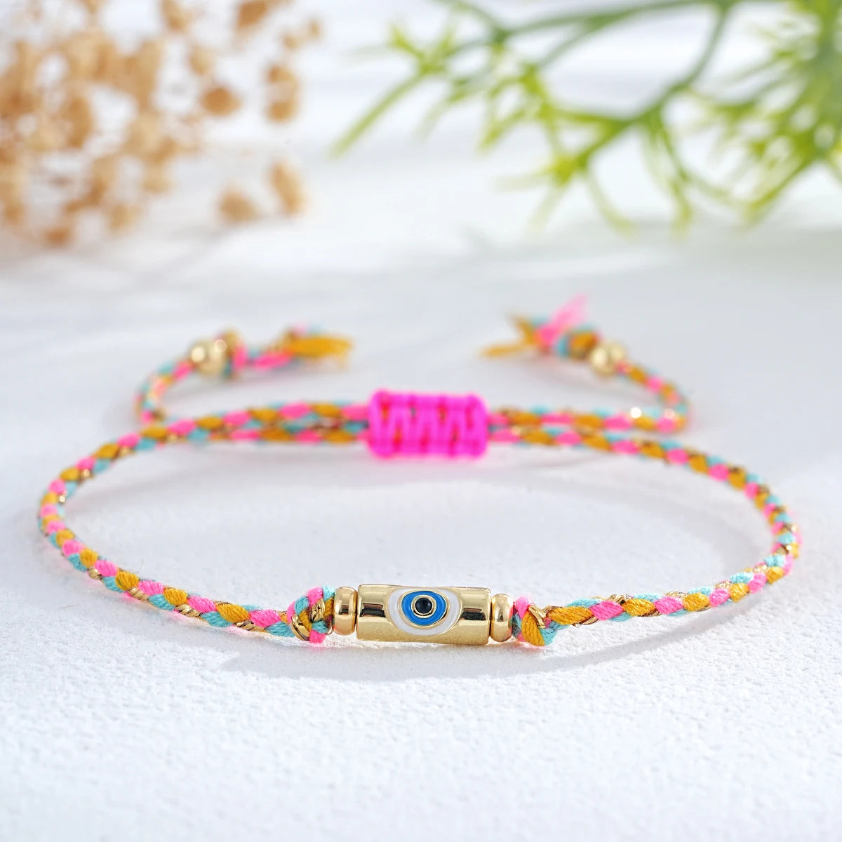 Pulseira de amizade tecida colorida com pingente de mau olhado, pulseira de corda da sorte ajustável para mulheres, joias boho de praia de verão, 1 peça
