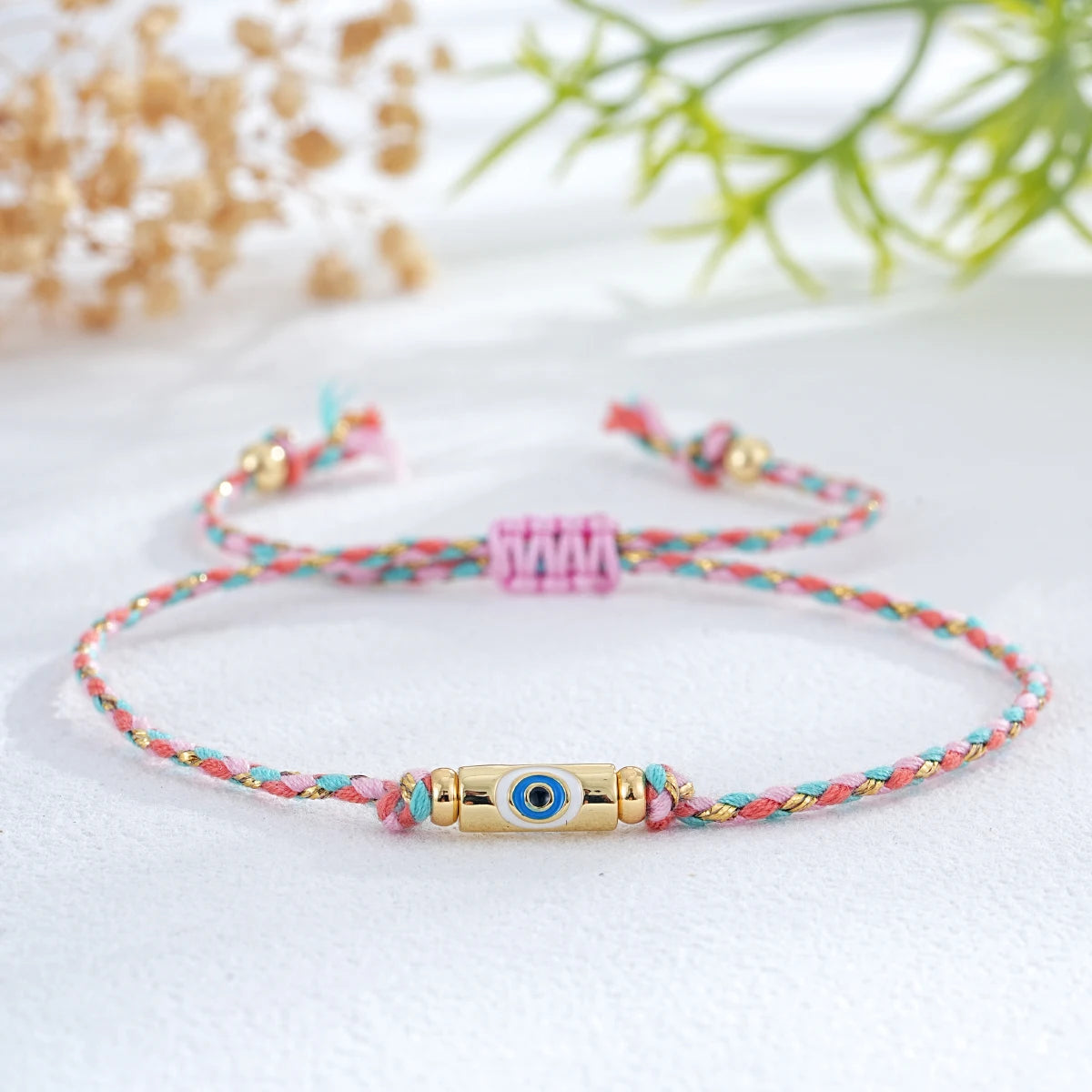Pulseira de amizade tecida colorida com pingente de mau olhado, pulseira de corda da sorte ajustável para mulheres, joias boho de praia de verão, 1 peça