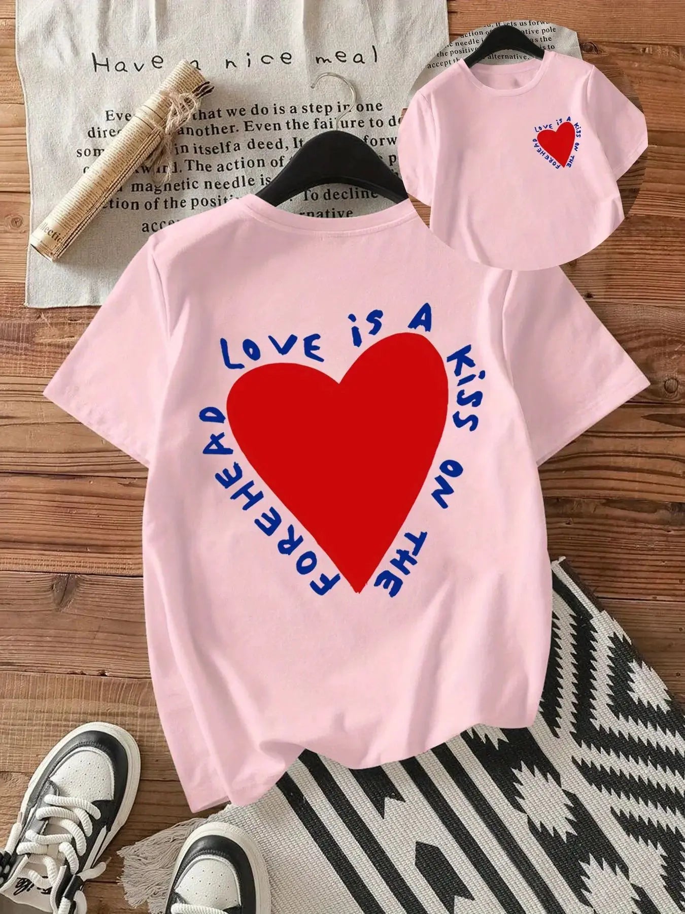 Camiseta love is a kiss