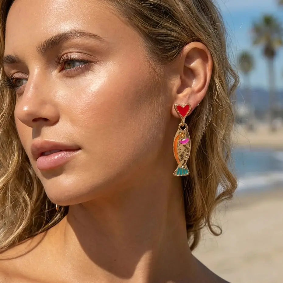 Brincos Pequenos Simples em Forma de Coração para Mulheres, Criativos, em Cor Dourada, com Esmalte, Estilo Bohemia, Joias de Verão para Férias na Praia